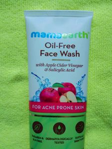 Mama Earth Face Wash