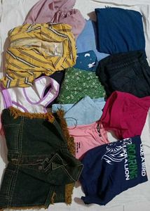 14 Clothes+6 Freebie Clothes