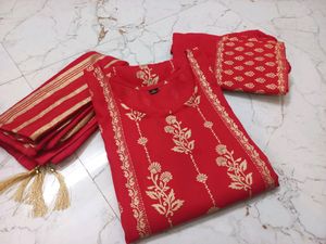Price drop ♥️Kurti Pant With Dupatta Set