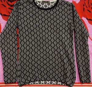 Patterned Long Sleeve Top