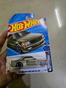 Hot Wheels Cars Nissan, Mercedes, Ferrari
