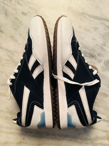 Reebok classic Blue and white leather  Sneakers