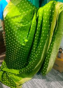 New Mehendi Colour Banarasee Silk Saree, Double-sided Saree That Can Be Wore Both Sides Without Getting Noticed