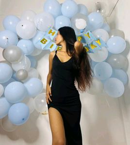 Black Sleeveless Dress