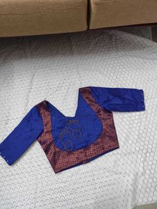 Embroidered Saree Blouse Adjustable upto 34"