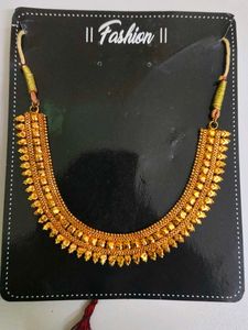 Elegant Golden Necklace