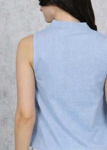 Chic Striped Sleeveless Top