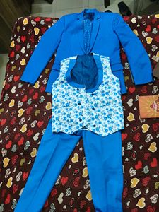 3 Pc Suit Formal Coat Pant And Jacket