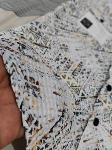 Popcorn Patterned Casual Shirt