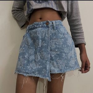Floral Denim Mini Shorts That Looks Like A Skirt