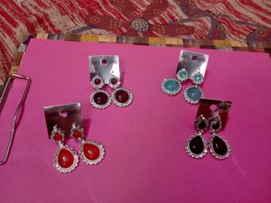Earrings - Set of 1