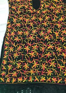 Lucknowi Chickenkari Kurti