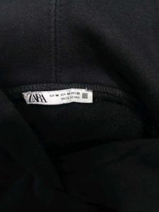 Zara Size  Medium Black Crop Top Hoodie Sweatshirt