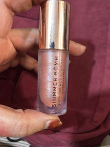 Shimmer Bomb Lip Gloss