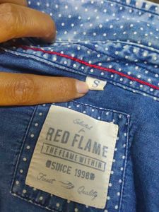 #mens_shirt
