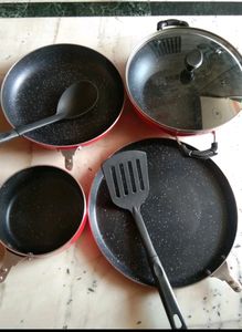 New 7 Pc Induction Based Cookware Set