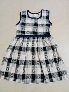 Girls&#39; Plaid Dresses