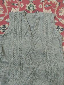 Knitted Sweater Vest