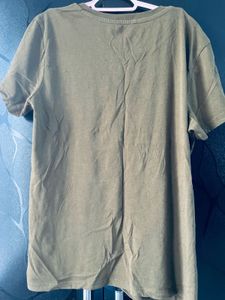 Levis Olive T-shirt