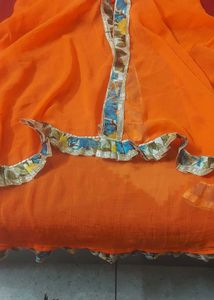 shrara with blouse and shrub