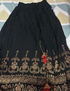 Elegant Black Ethnic Skirt