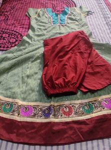 Full Gera Anarakali Kurta Set Embroidery&amp;Stones