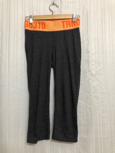 H&M Grey Capri