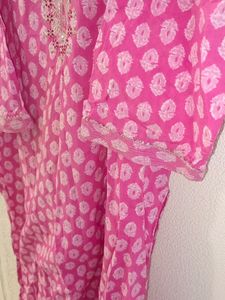Pink Kurti (Women&#39;s)