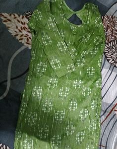 Clearance Sale🎀🎀     Beautiful Light Green Kurti