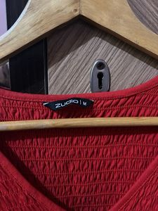 Red puffed Sleeve Top