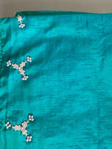 Teal Embellished Saree With Blouse