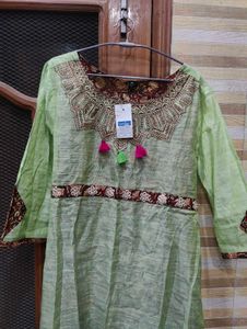 Embroidered Green Kurta