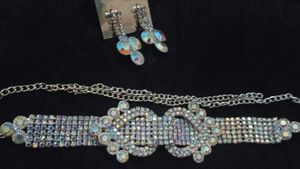 Fashion Earning With Choker Set