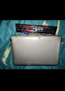 2 Partly Dead Laptops Sale CAN REPAIR