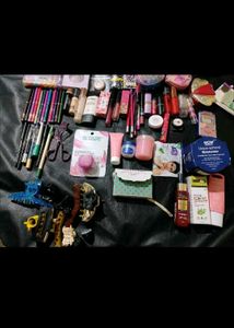 2 random products with freebie