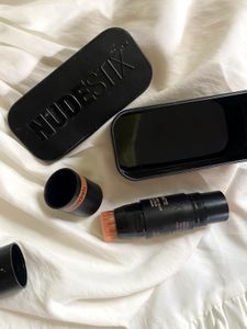 ✨ Nudestix Bronzer – Terracotta Tan ✨