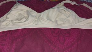 4 Bras In Good Condition