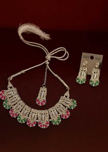 Silver-tone Floral Jewelry Set