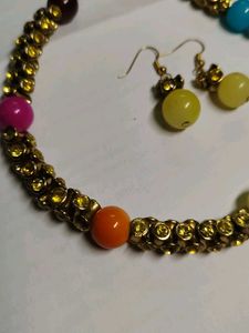 kundan beaded choker with earrings