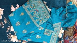 Heavy Silk Saree With Zari Border