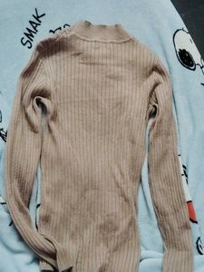 Ribbed Mock Neck Top