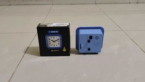 New Unused OREVA Table Clock