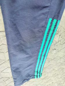 🪲OG ADIDAS TRACKPANTS