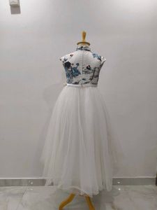 Elegant Girls&#39; Party Gown