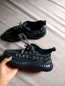 Adidas Yeezy YLPT-350 Dupes