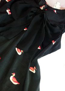 Duck Print Top With A Bow