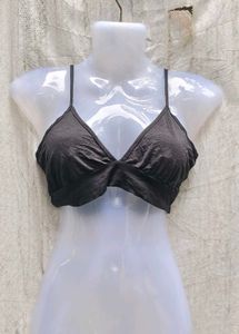 2249. Comfy Black Bralette