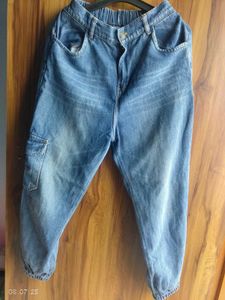 Baggy Jeans/ Baloon Fit