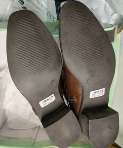 ✨Brand New: CATWALK Brown Ankle Boots✨