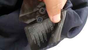 H&amp;M fitted button down shirt